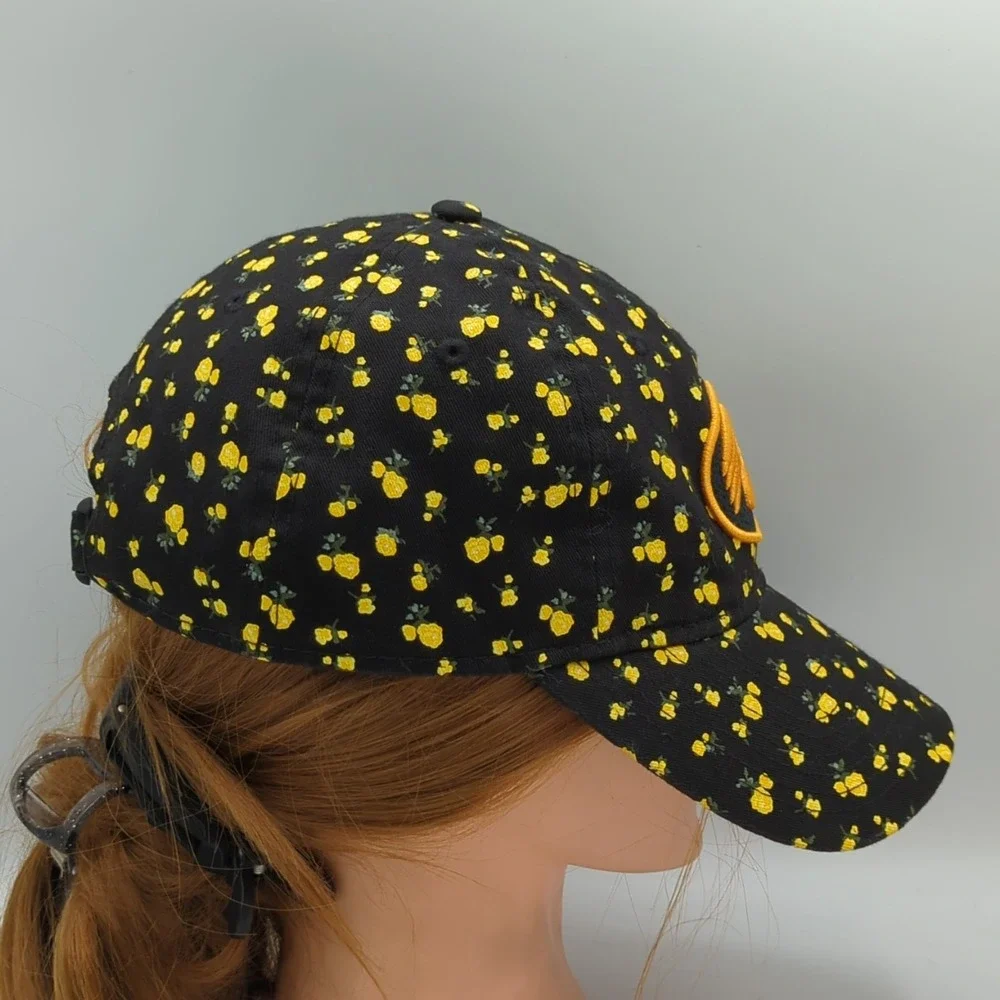 New Era Women's Iowa Hawkeyes Floral 9TWENTY Cap Hat Black Flower Strap Back